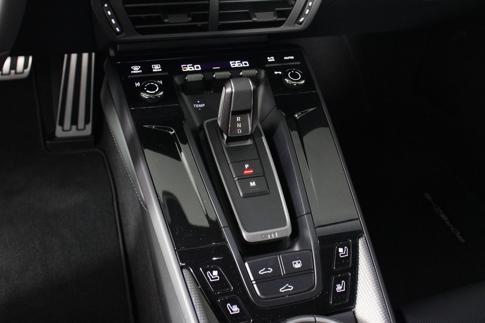 Certified 2025 Porsche 911 Carrera S RWD image 18