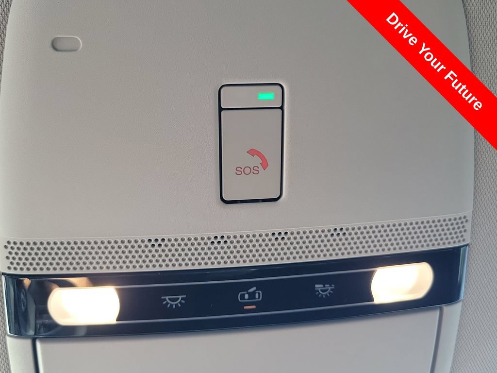 Used 2025 Nissan Ariya FWD image 19