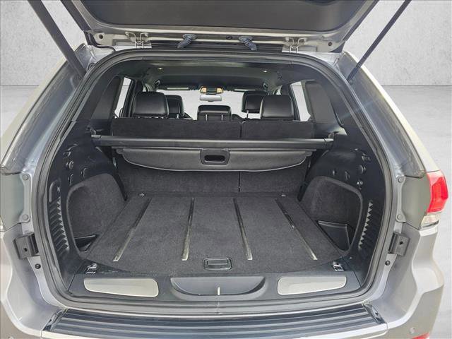 Used 2016 Jeep Grand Cherokee Limited image 13