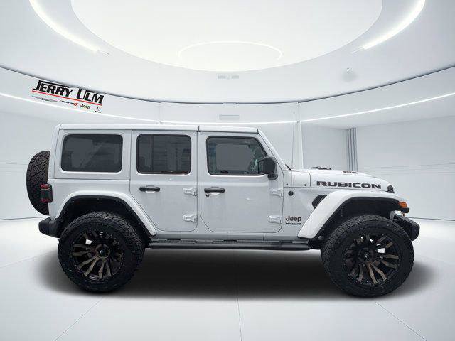 Used 2022 Jeep Wrangler Unlimited Rubicon AWD/4WD image 2
