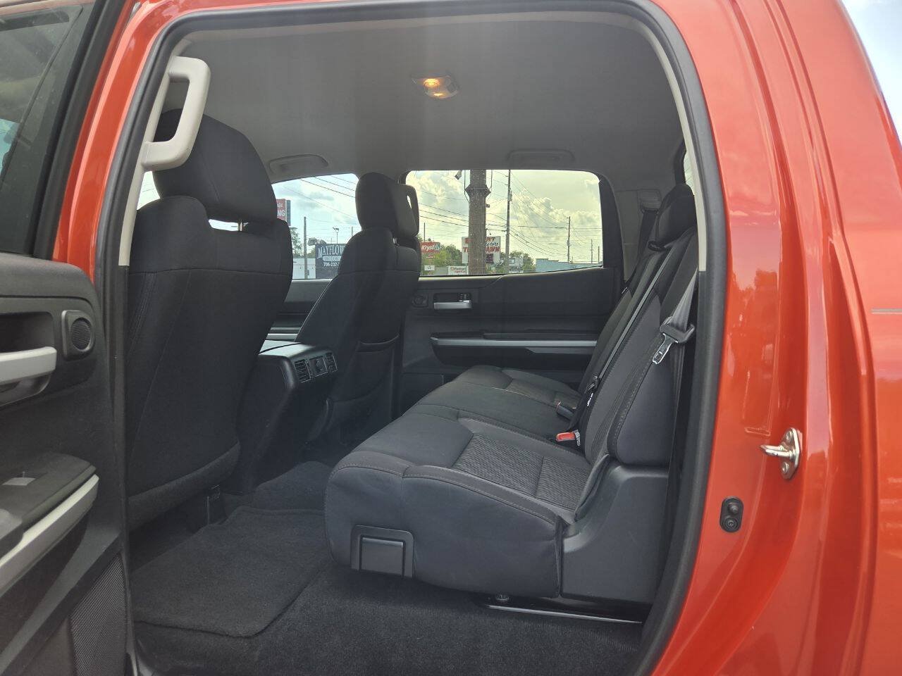 Used 2016 Toyota Tundra SR5 w/ TRD Off Road Package AWD/4WD image 14