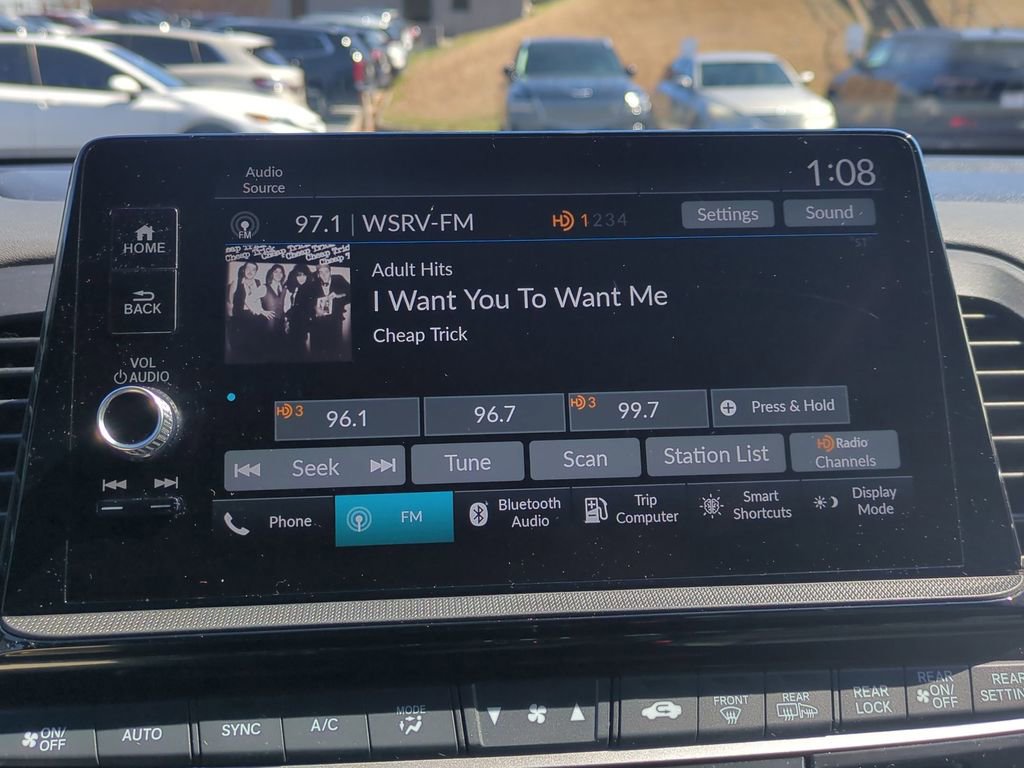 Used 2025 Honda Odyssey Sport-L image 18