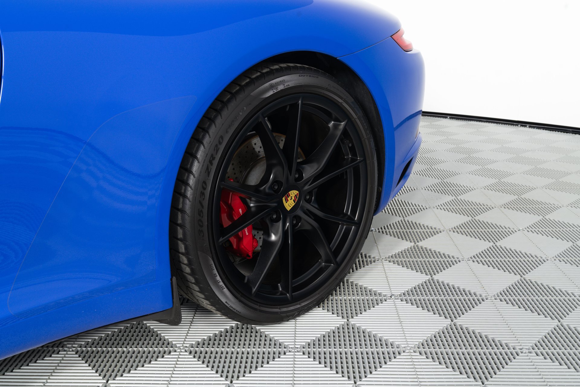 Used 2017 Porsche 911 Carrera S image 52