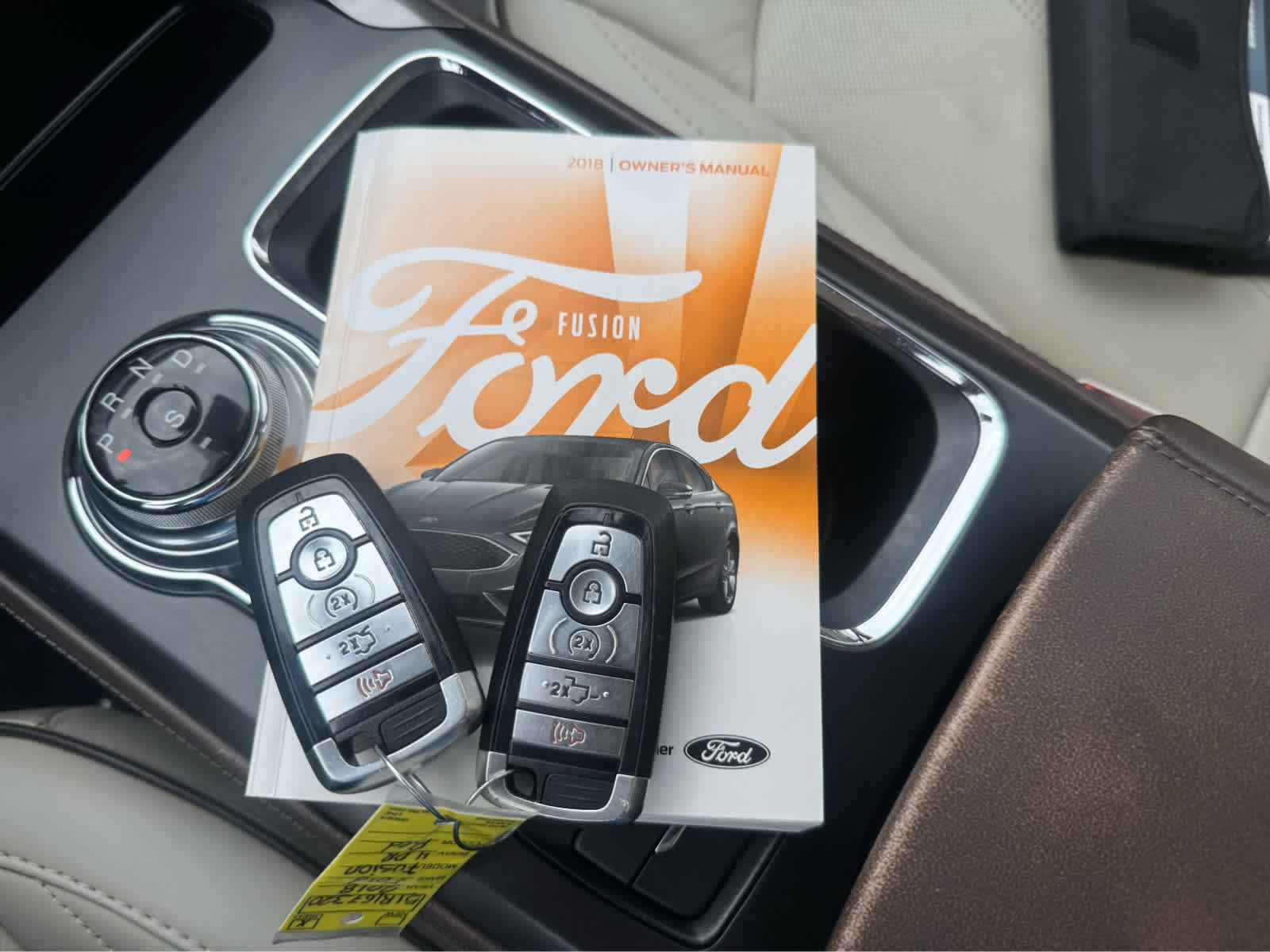 Used 2018 Ford Fusion Platinum FWD image 25