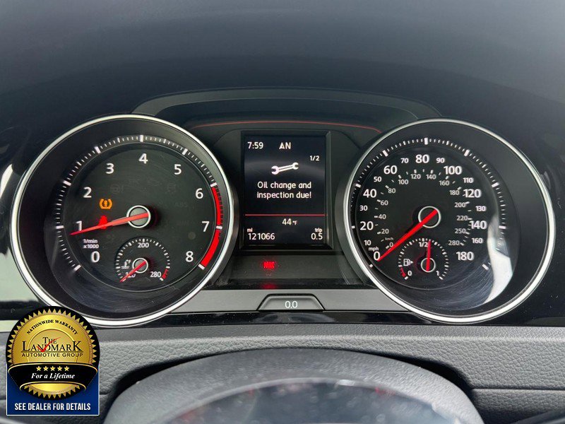 Used 2018 Volkswagen GTI SE w/ SE Leather Package image 25