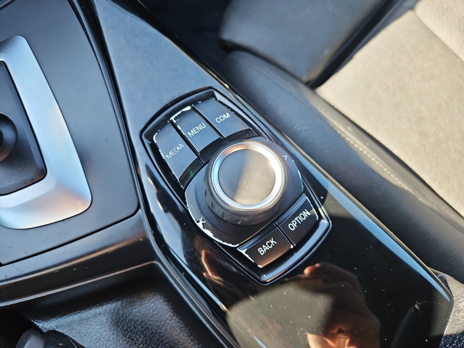 Used 2019 BMW 230i Coupe w/ Convenience Package RWD image 24