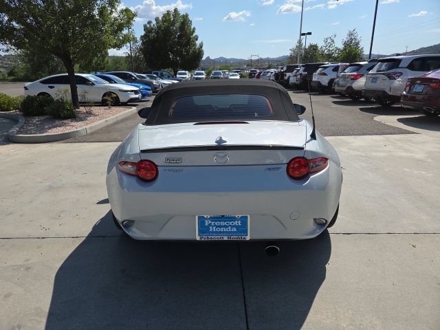 Used 2016 MAZDA MX-5 Miata Club RWD image 6