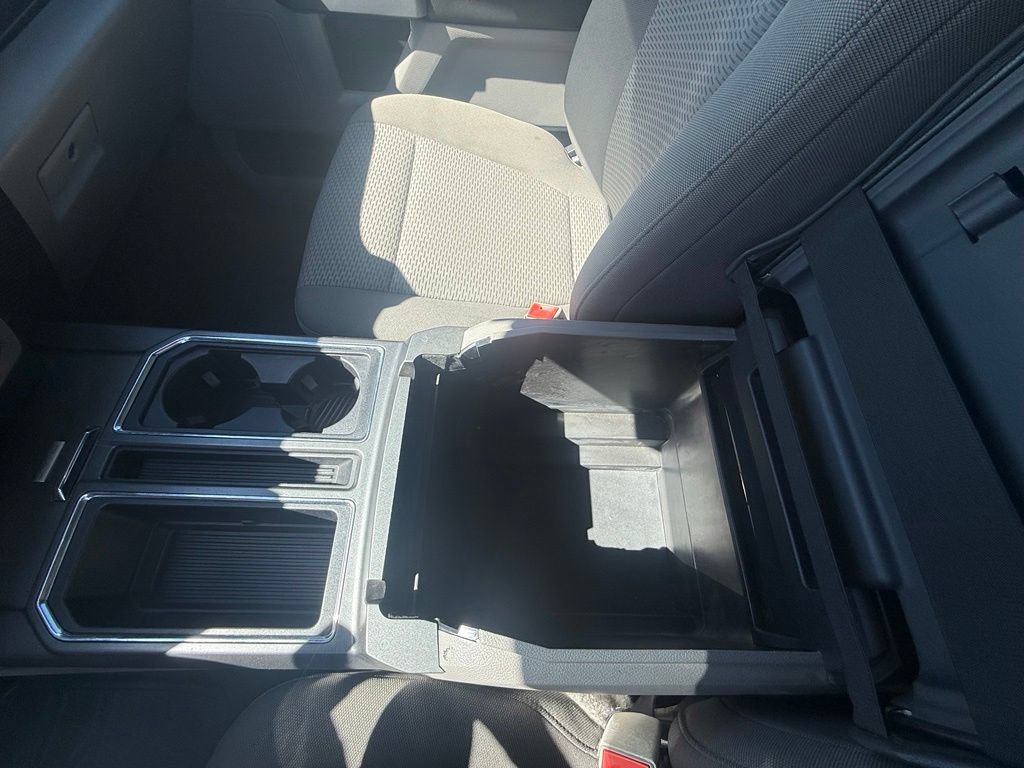 Used 2018 Ford F150 XLT w/ Equipment Group 302A Luxury AWD/4WD image 14
