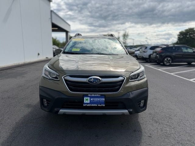 Used 2020 Subaru Outback Limited XT AWD/4WD image 2