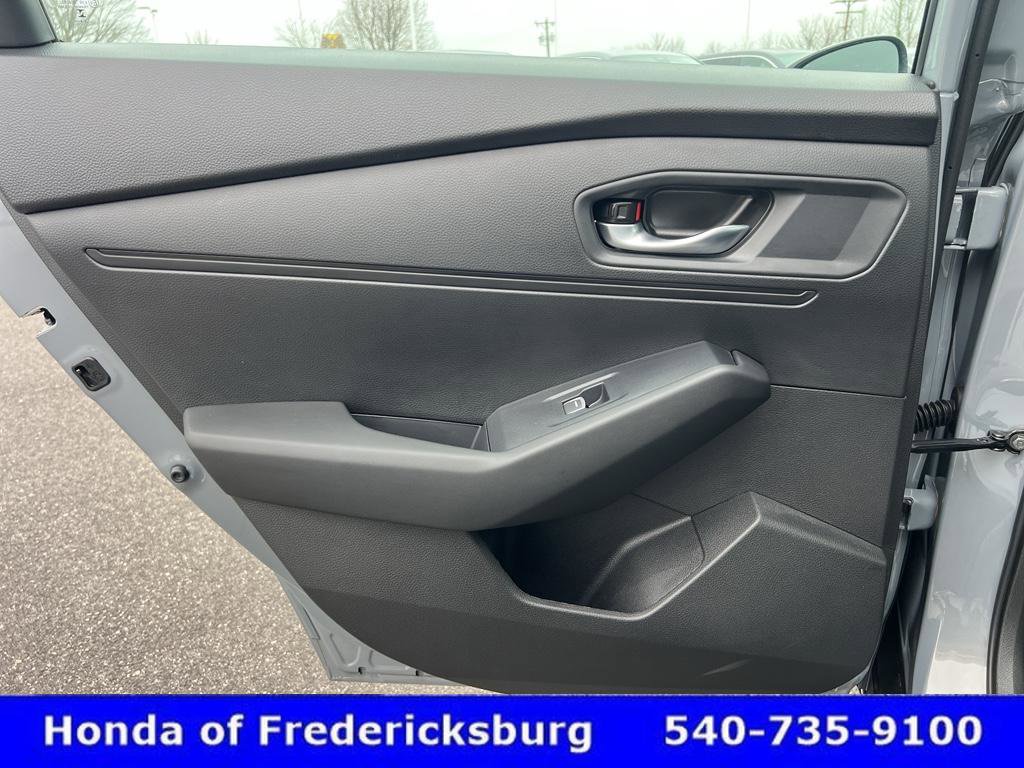 Used 2025 Honda Accord SE image 29