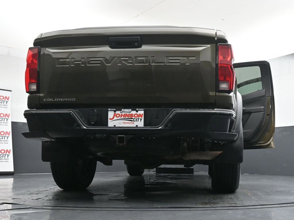 Used 2023 Chevrolet Colorado Trail Boss AWD/4WD image 43