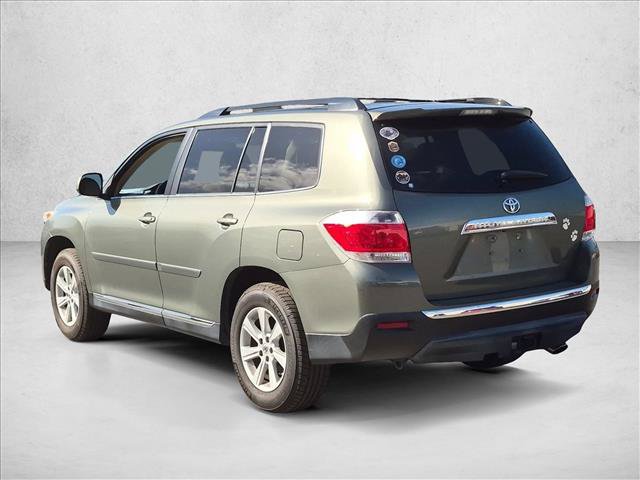 Used 2013 Toyota Highlander SE FWD image 7