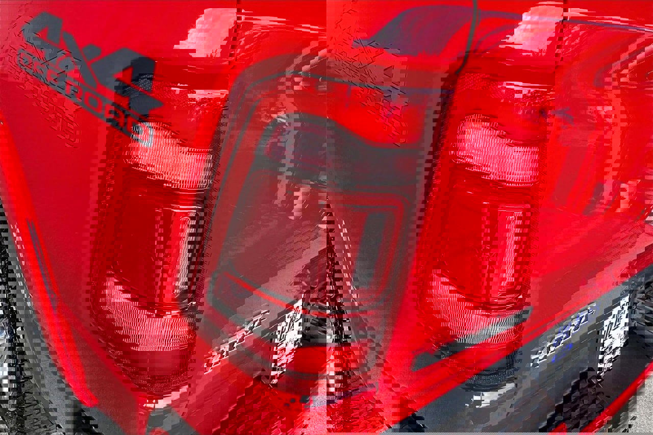 Used 2019 RAM 1500 Laramie w/ Sport Appearance Package image 29