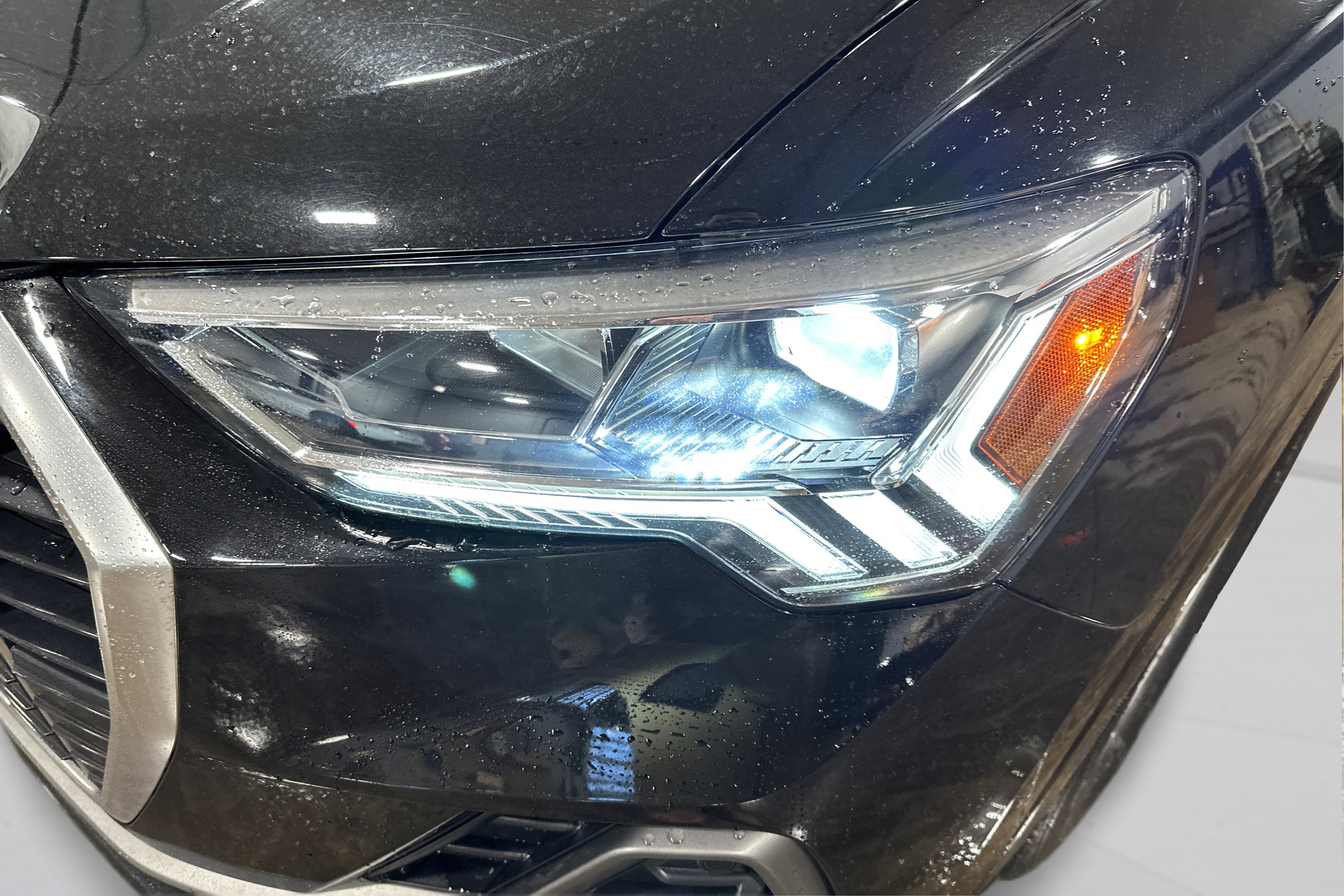 Used 2025 Audi Q3 2.0T Premium image 13