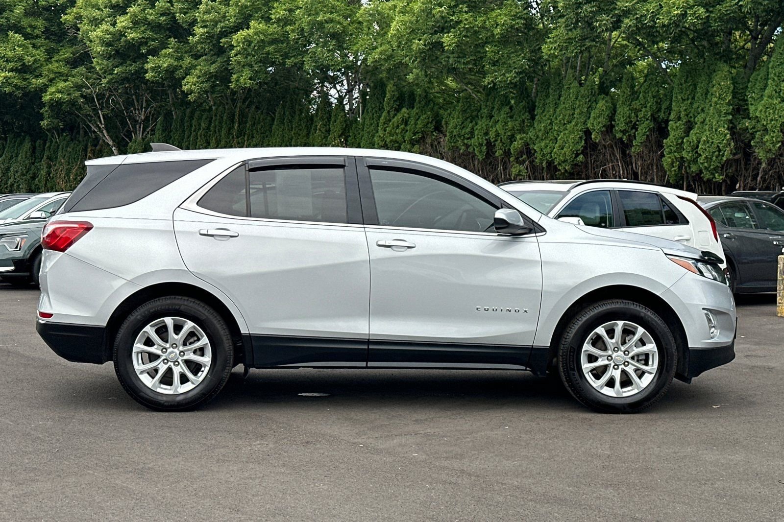 Used 2020 Chevrolet Equinox LT AWD/4WD image 3