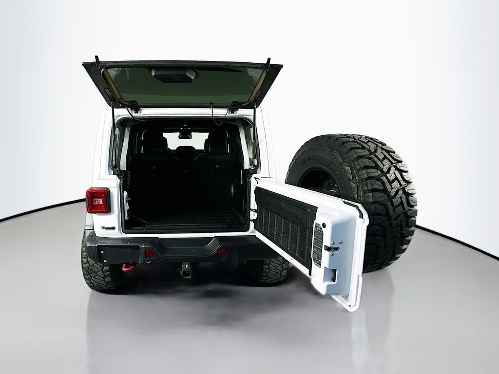 Used 2019 Jeep Wrangler Unlimited Rubicon AWD/4WD image 29