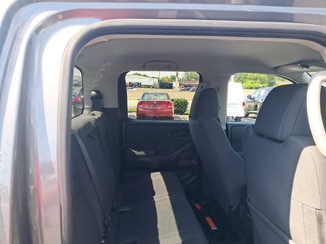 Used 2022 Nissan Frontier S AWD/4WD image 18
