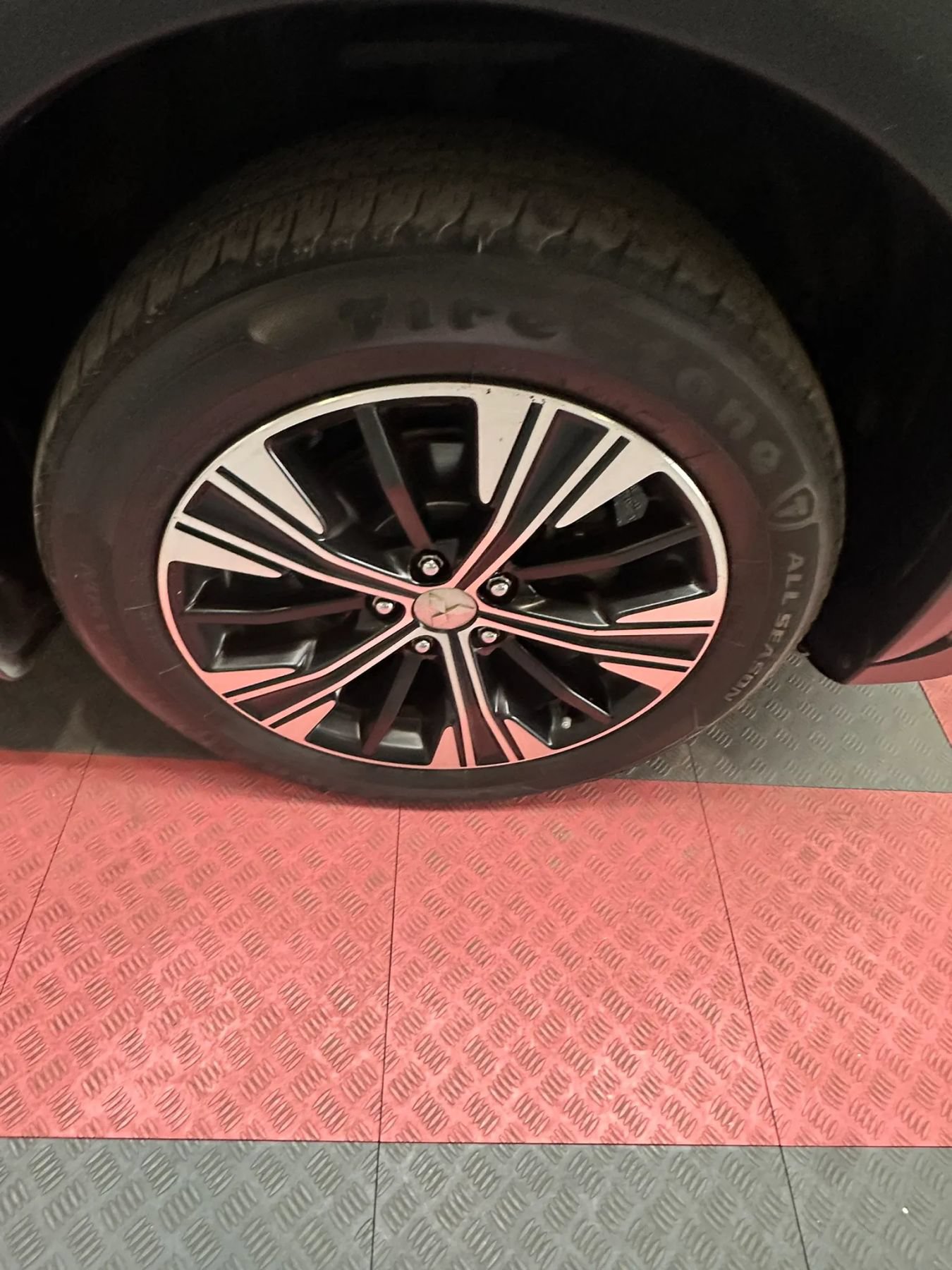Used 2018 Mitsubishi Eclipse Cross SEL AWD/4WD image 38