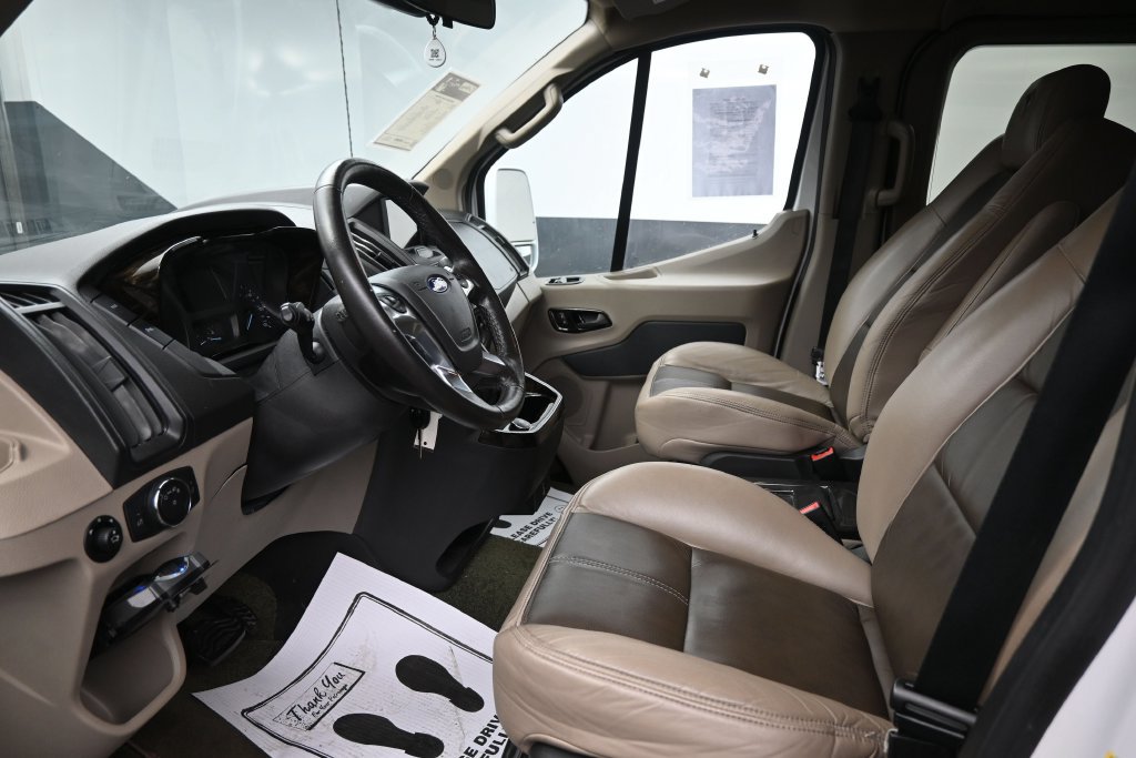 Used 2019 Ford Transit 150 148 Low Roof w/ Exterior Upgrade Package RWD image 22