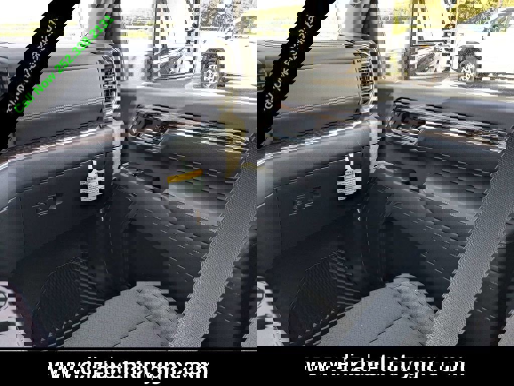 New 2026 GMC Sierra 2500 SLE w/ Preferred Package image 17