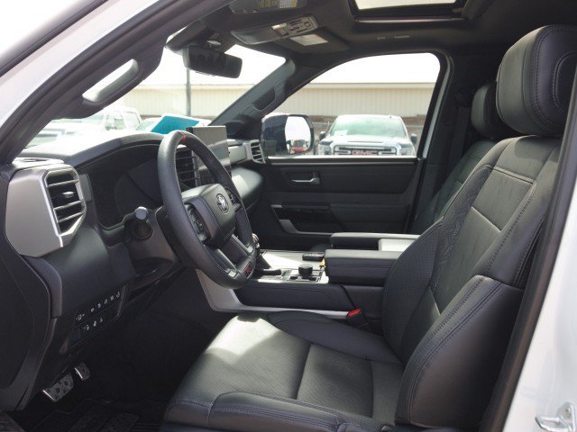 Used 2025 Toyota Sequoia Limited w/ TRD Off-Road Package AWD/4WD image 15