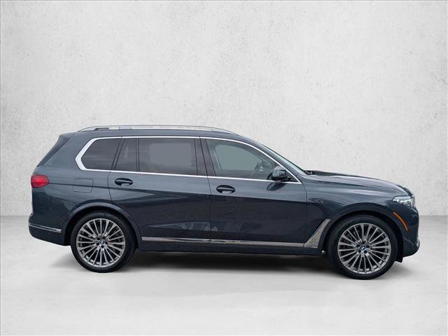 Used 2022 BMW X7 xDrive40i w/ Executive Package AWD/4WD image 4