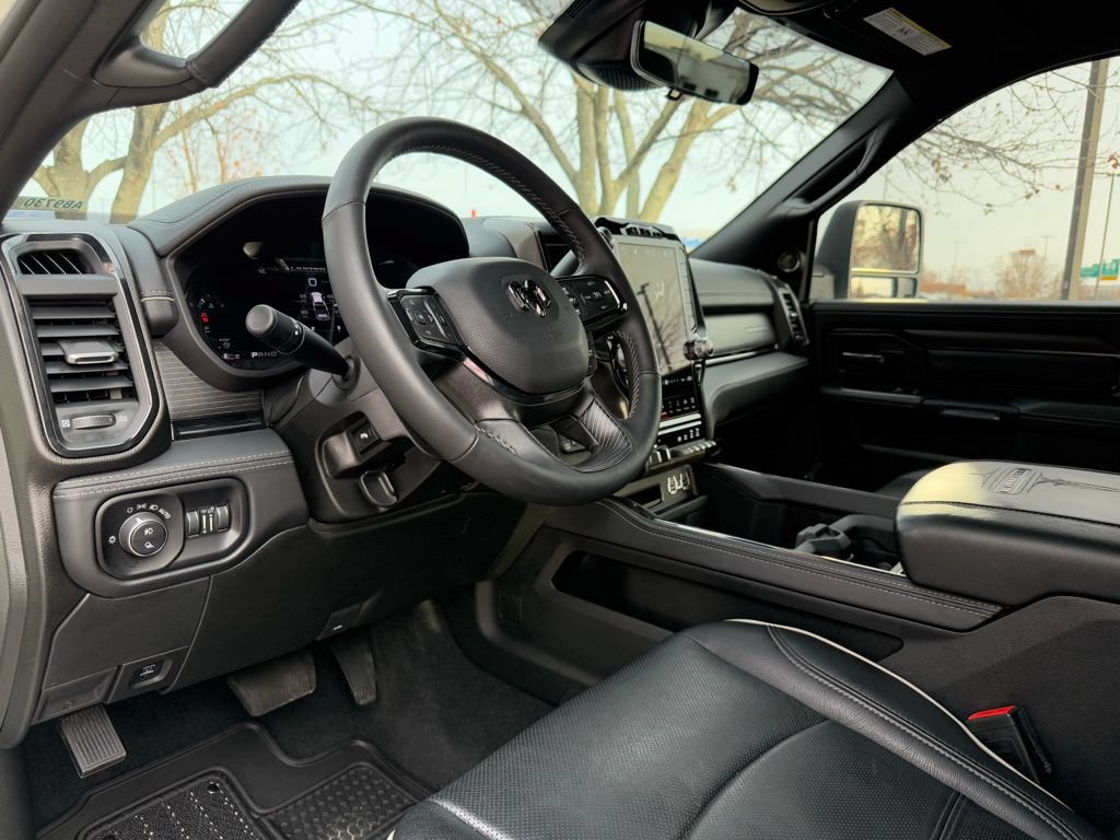 Used 2024 RAM 2500 Limited AWD/4WD image 10