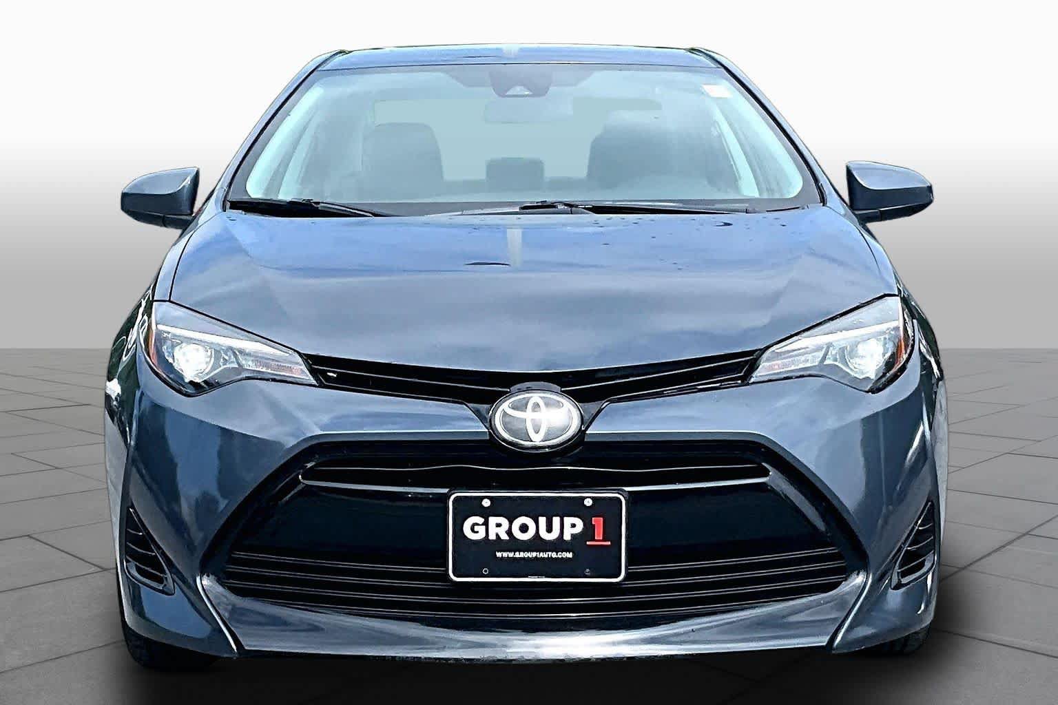 Used 2018 Toyota Corolla LE FWD image 4