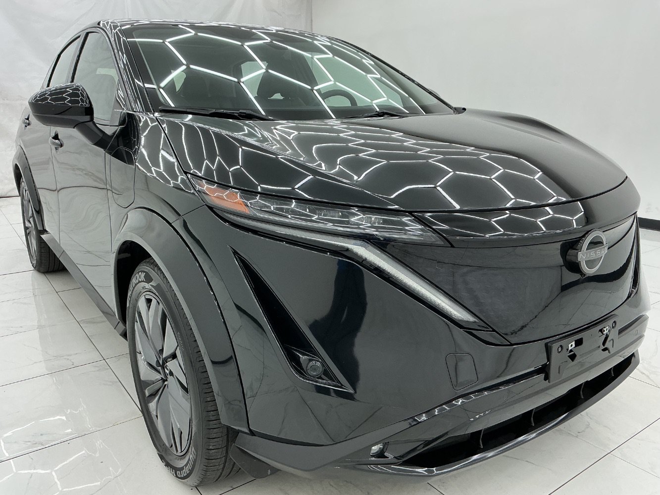 Used 2024 Nissan Ariya AWD image 3