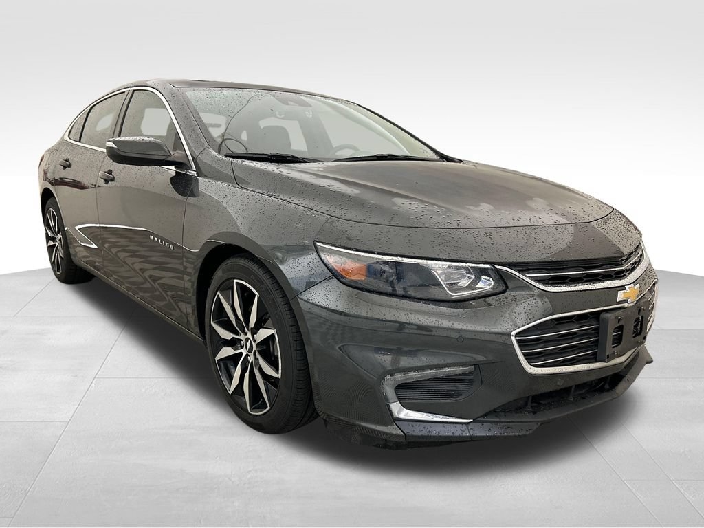 Used 2018 Chevrolet Malibu LT w/ Leather Package FWD image 7