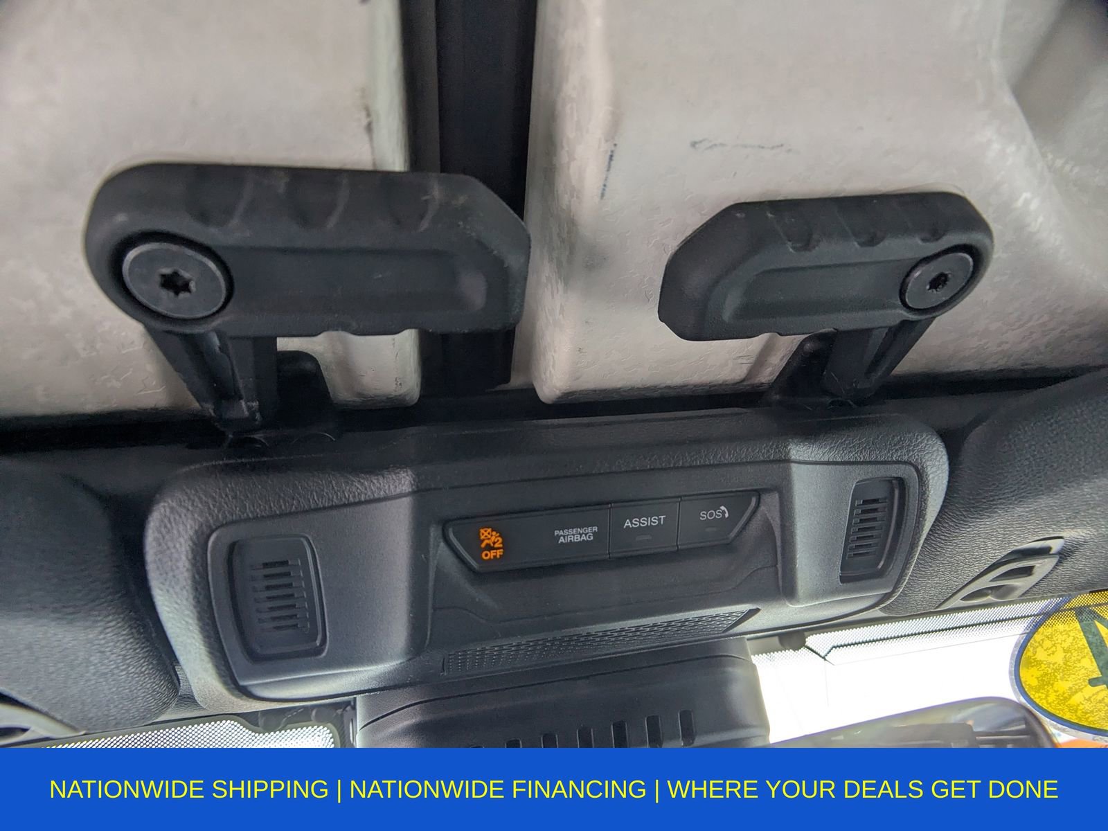 Used 2024 Jeep Wrangler Unlimited Sahara w/ Technology Group image 23