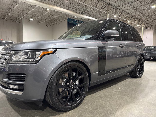 Used 2014 Land Rover Range Rover Supercharged image 21