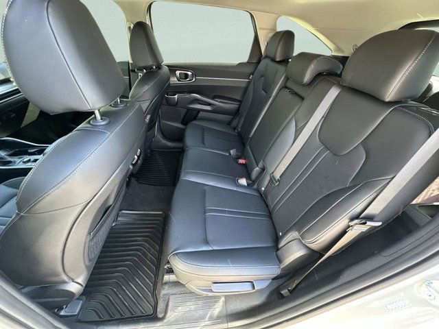 New 2026 Kia Sorento S w/ S Panoramic Sunroof Package image 11