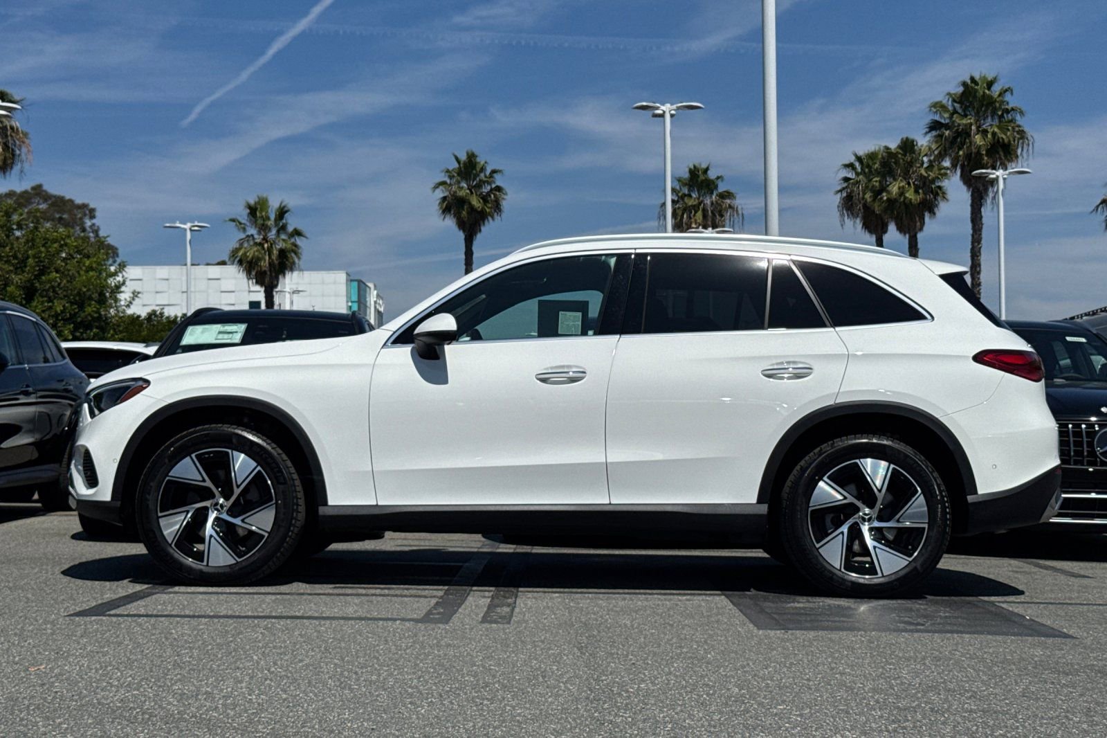 Certified 2024 Mercedes-Benz GLC 300 image 7