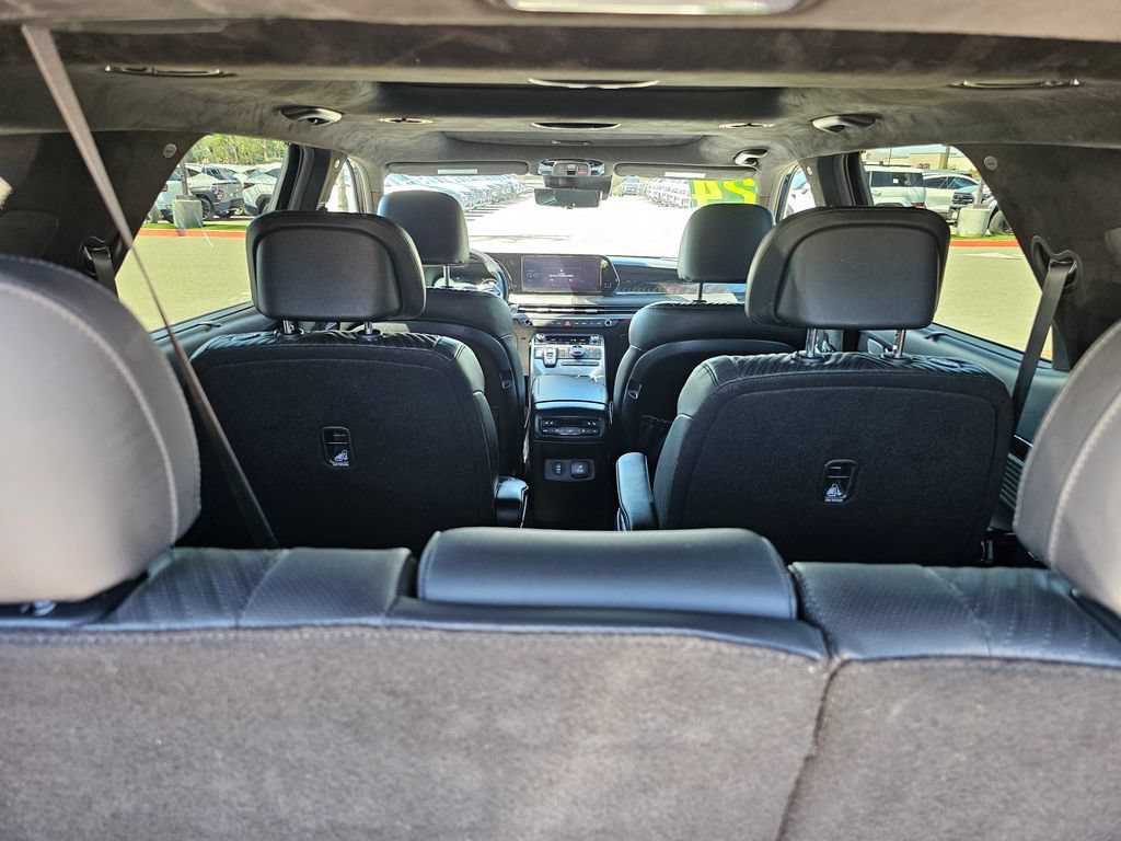 Certified 2024 Hyundai Palisade Calligraphy AWD/4WD image 17