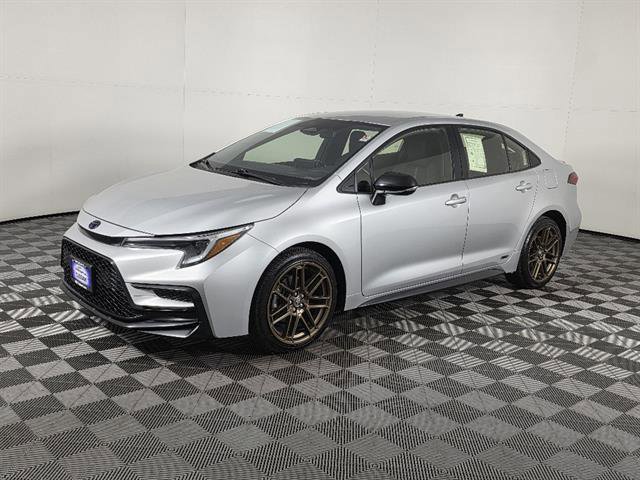 Used 2024 Toyota Corolla SE image 9