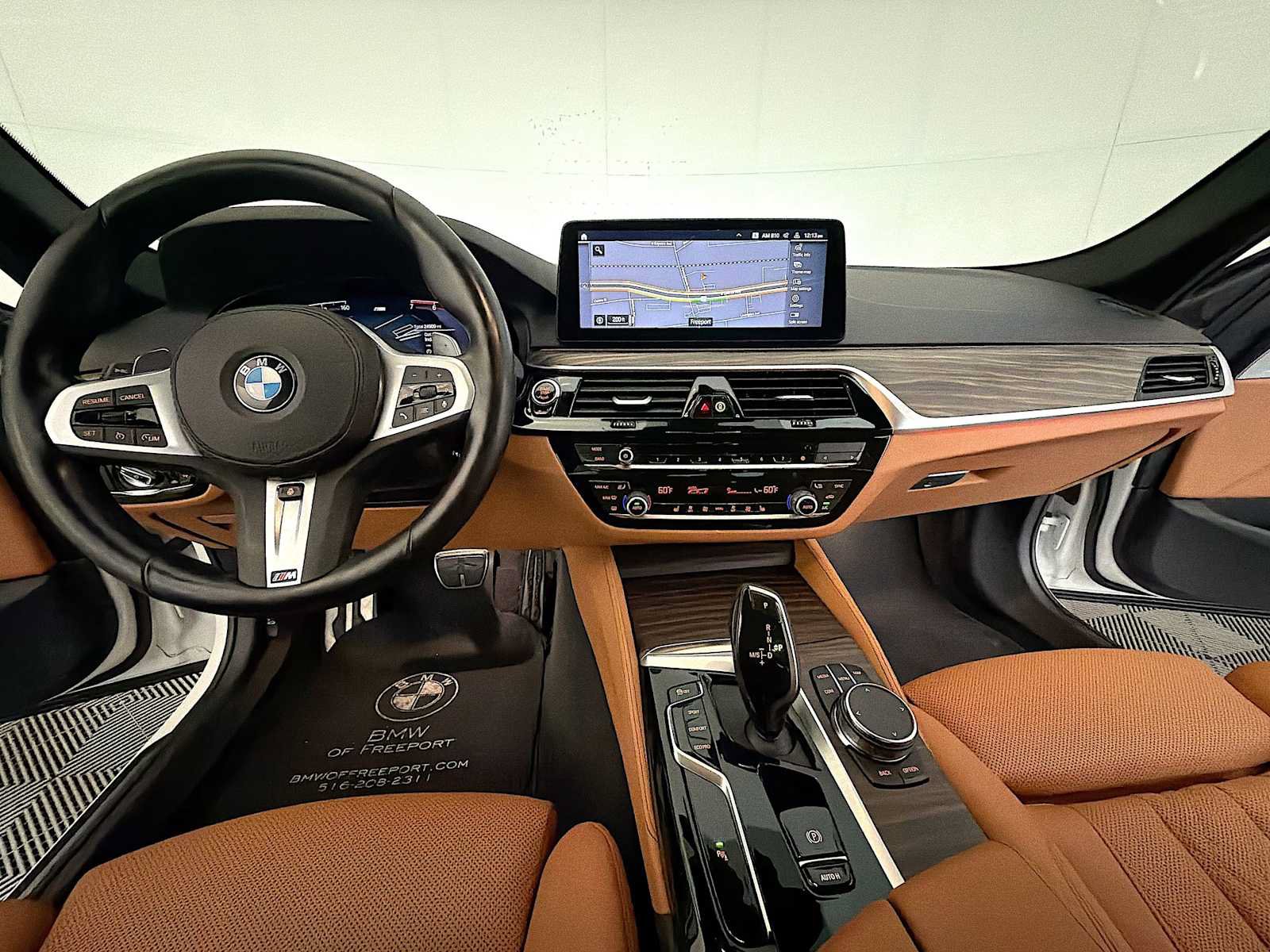 Used 2023 BMW 530i xDrive w/ M Sport Package AWD/4WD image 16