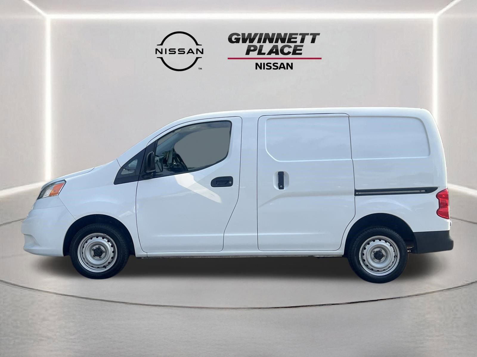 Used 2020 Nissan NV200 S FWD image 22