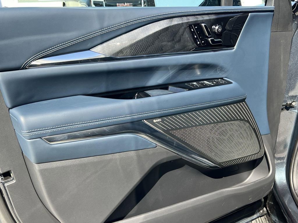 New 2026 Cadillac Escalade IQ Sport 2 image 10