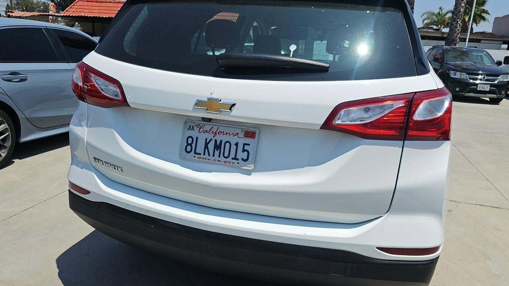 Used 2019 Chevrolet Equinox LS FWD image 21