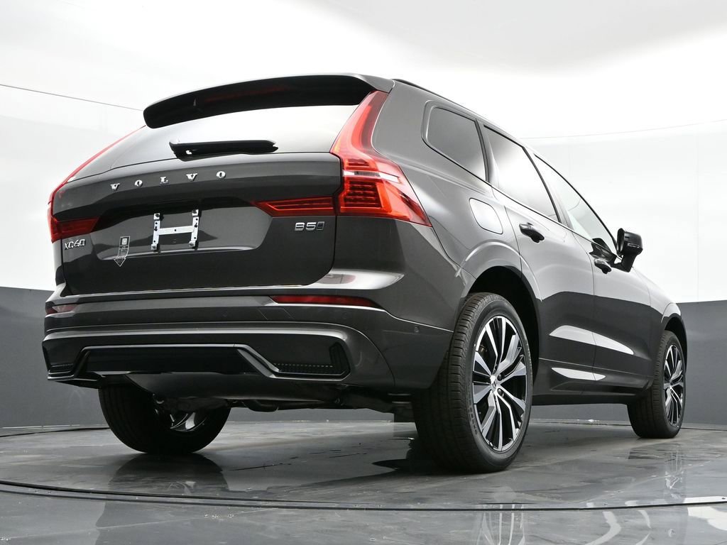 New 2025 Volvo XC60 B5 Plus w/ Protection Package Premier image 39