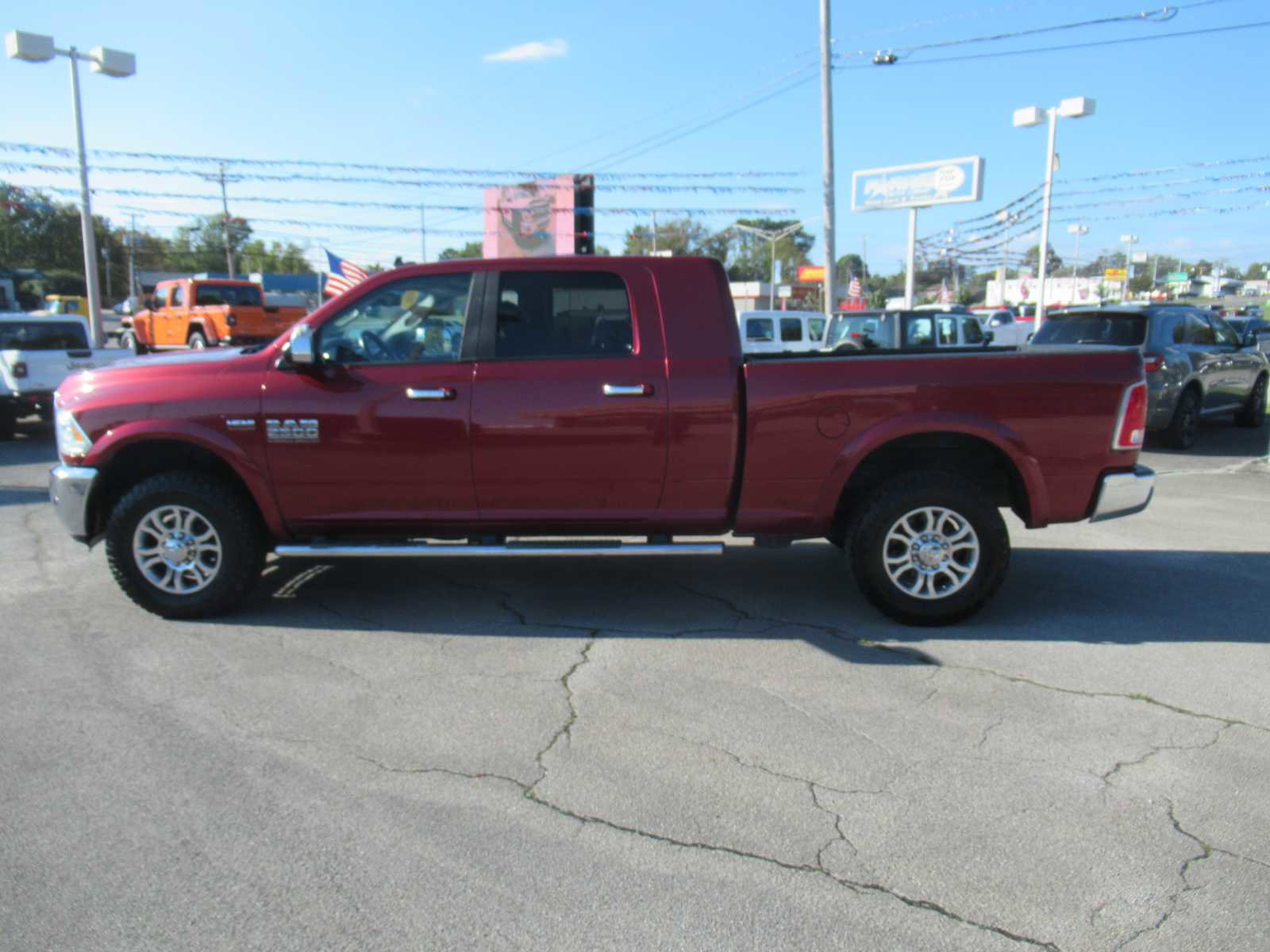 Used 2014 RAM 2500 Laramie image 2