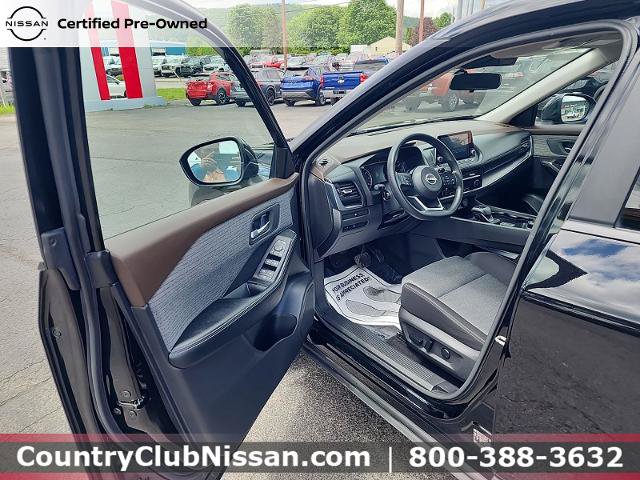 Certified 2023 Nissan Rogue SV AWD/4WD image 10