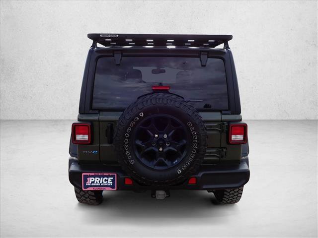 Used 2023 Jeep Wrangler Unlimited AWD/4WD image 3