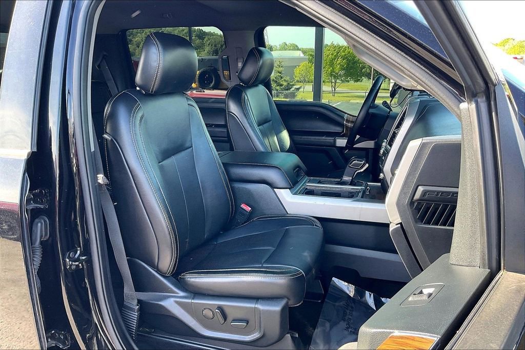 Used 2019 Ford F150 Lariat w/ FX4 Off-Road Package AWD/4WD image 30