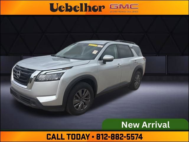 Used 2025 Nissan Pathfinder SV AWD/4WD image 10