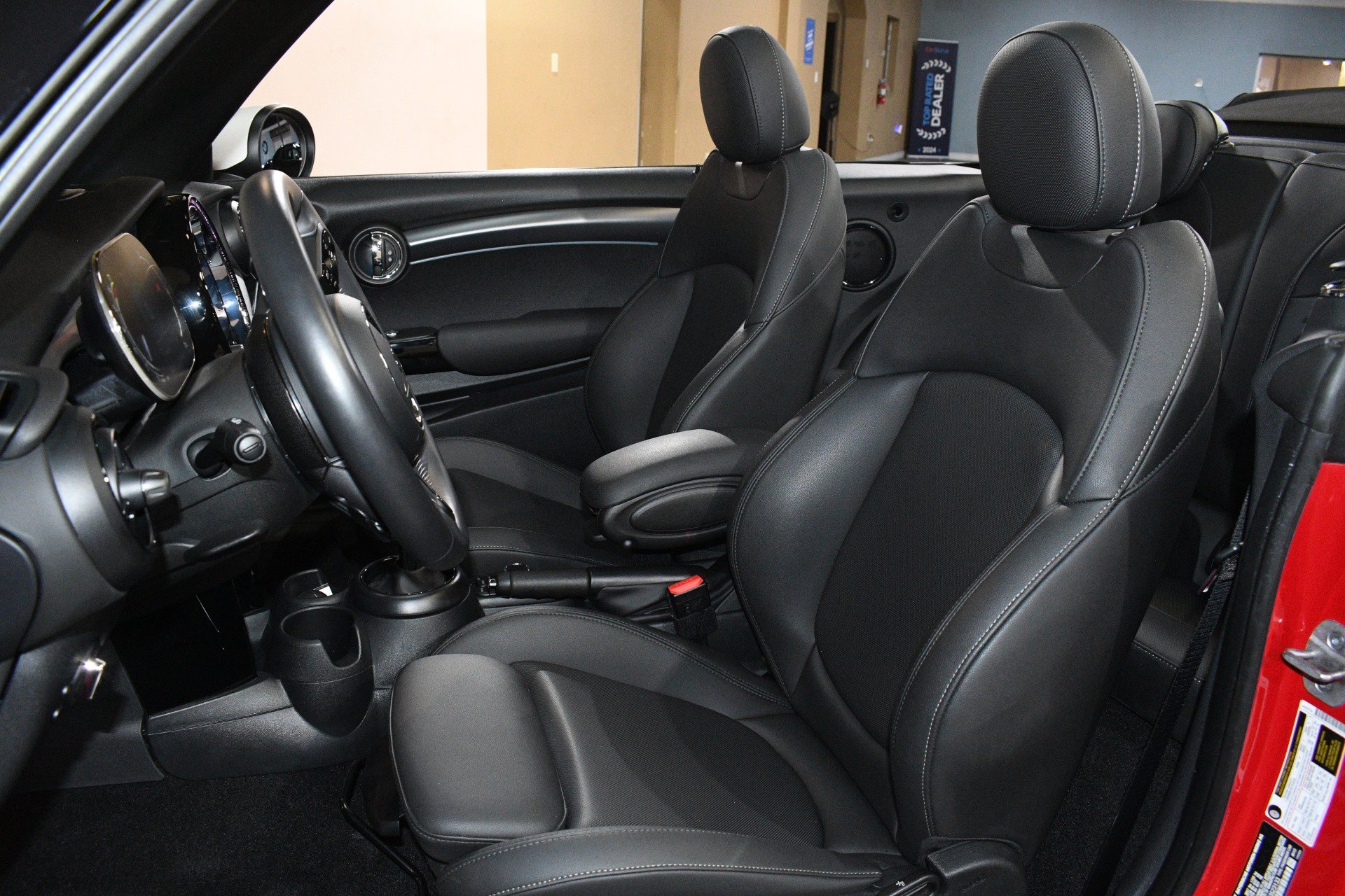 Used 2024 MINI Cooper S FWD image 7