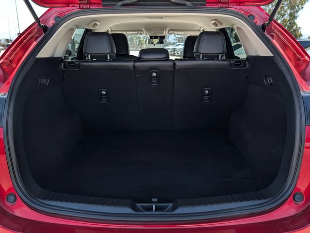 Used 2021 MAZDA CX-5 Touring FWD image 10