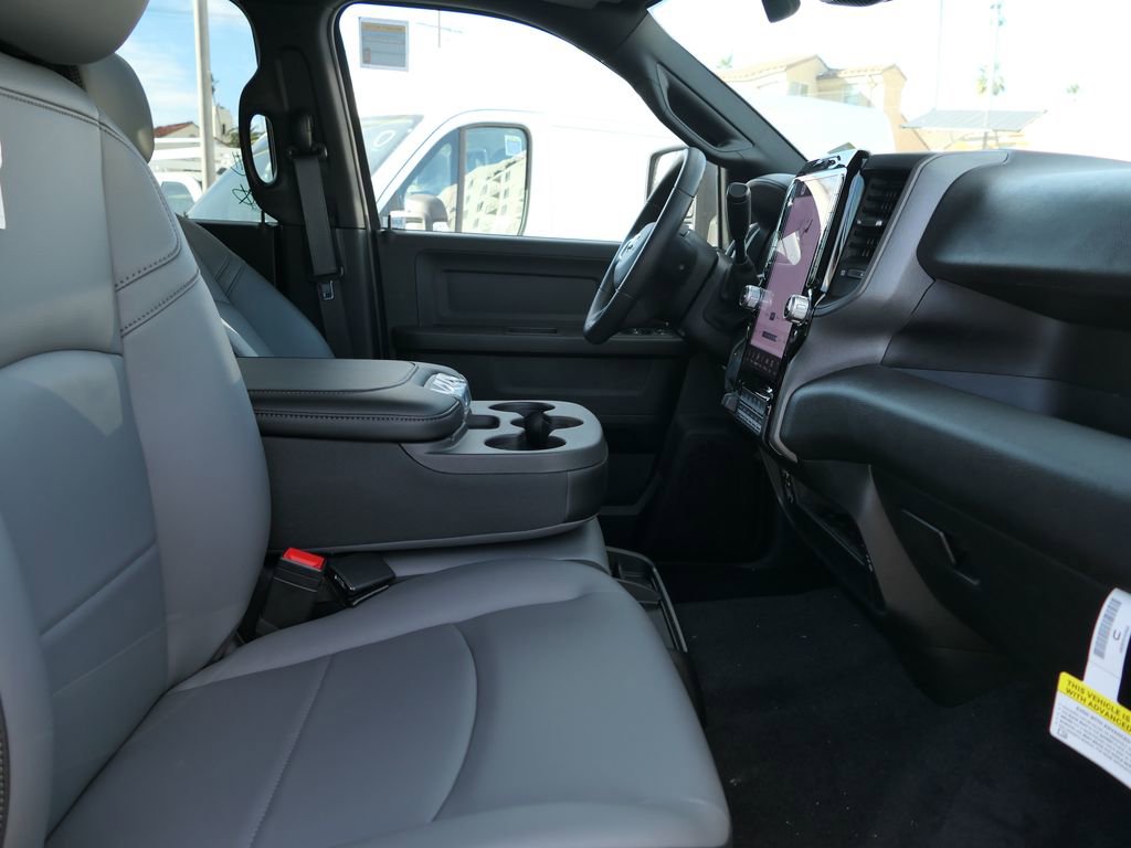New 2026 RAM 3500 Tradesman AWD/4WD image 25