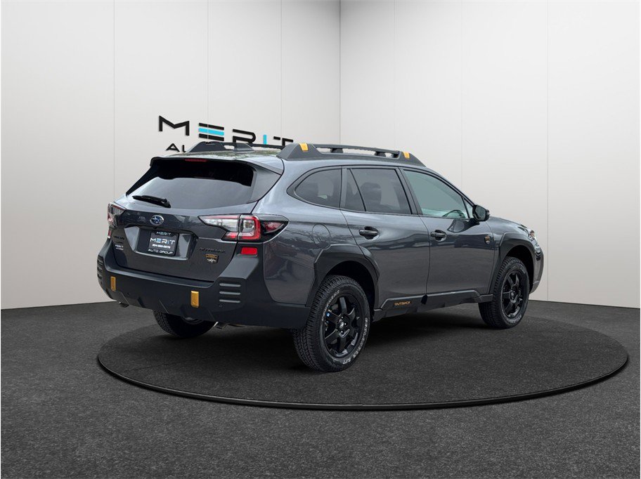 Used 2025 Subaru Outback Wilderness AWD/4WD image 9